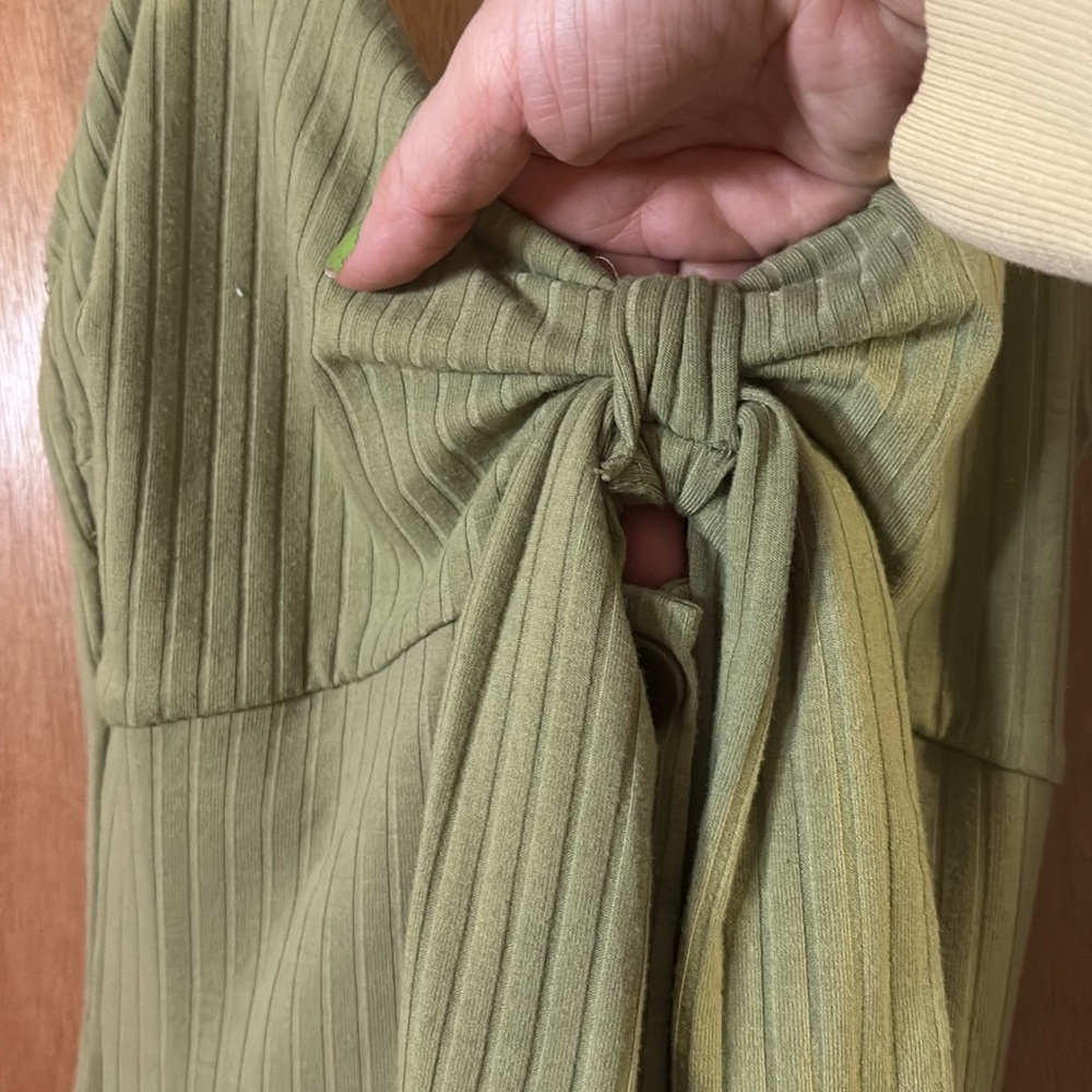 Green Buttonup Maxi - Picture 3 of 6